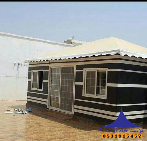 خيمة بيت شعر في البادية