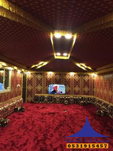 بيوت شعر من الداخل